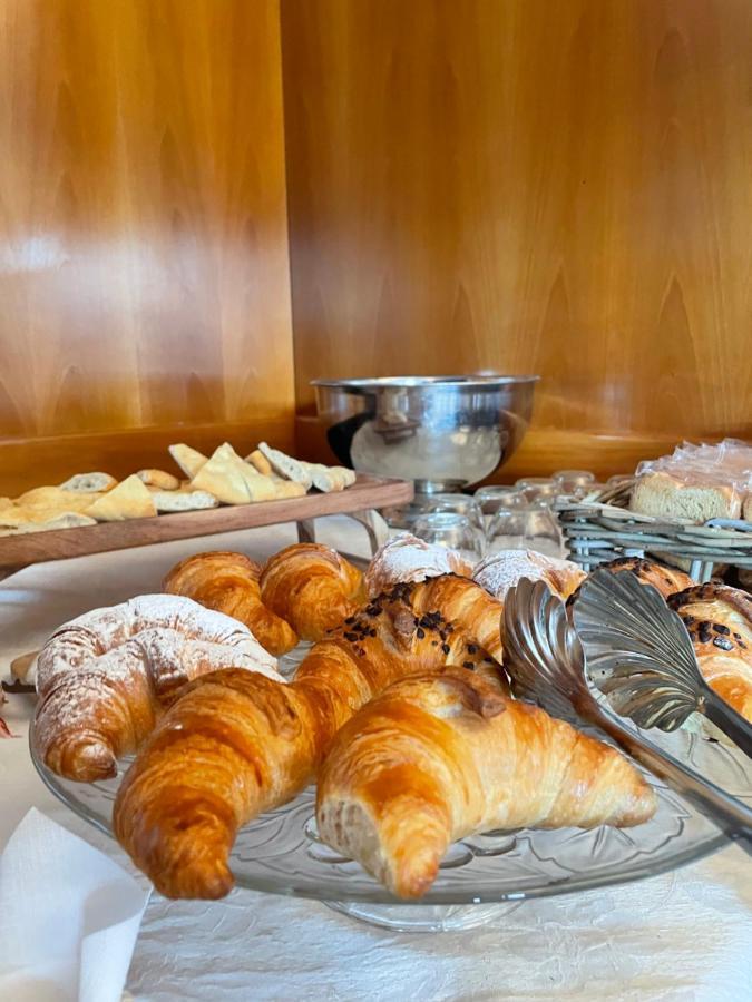 Hotel Gattapone Сполето Екстер'єр фото